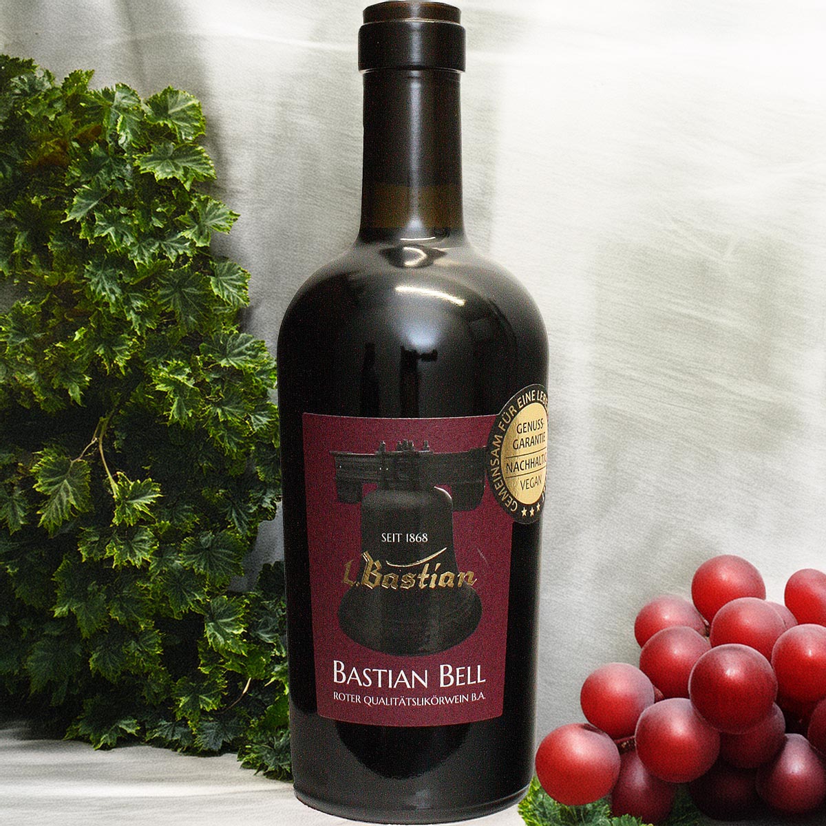 Weingut L. Bastian BASTIAN BELL Roter Likörwein 0,375 L - 17,5 % vol