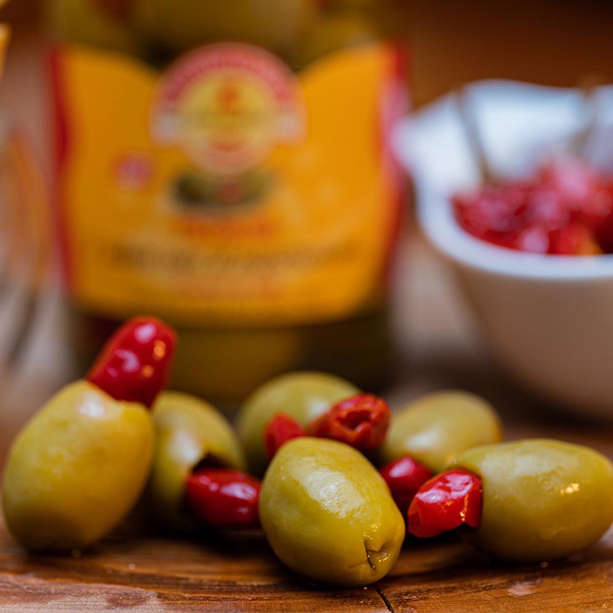 TuttoCalabria Piccoliva – Gefüllte Oliven eine Chilischote in jede Olive scharf!