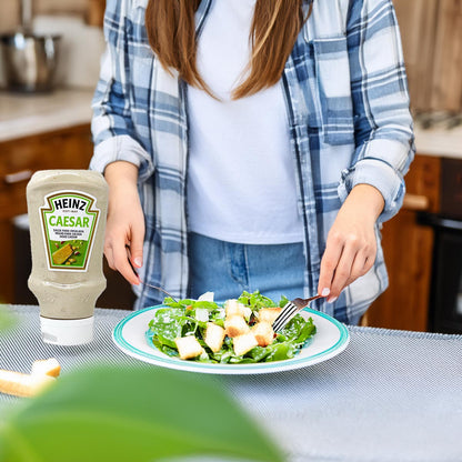 Heinz Caesar Dressing – Originaler Geschmack für Salate in praktischer 400ml Spenderflasche