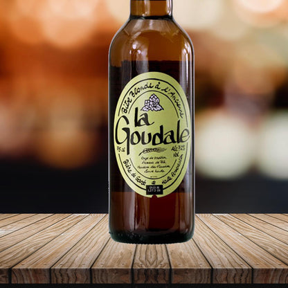 La Goudale Lagerbier: 0,75L Starkbier aus Nordfrankreich, 7,2% Alkohol