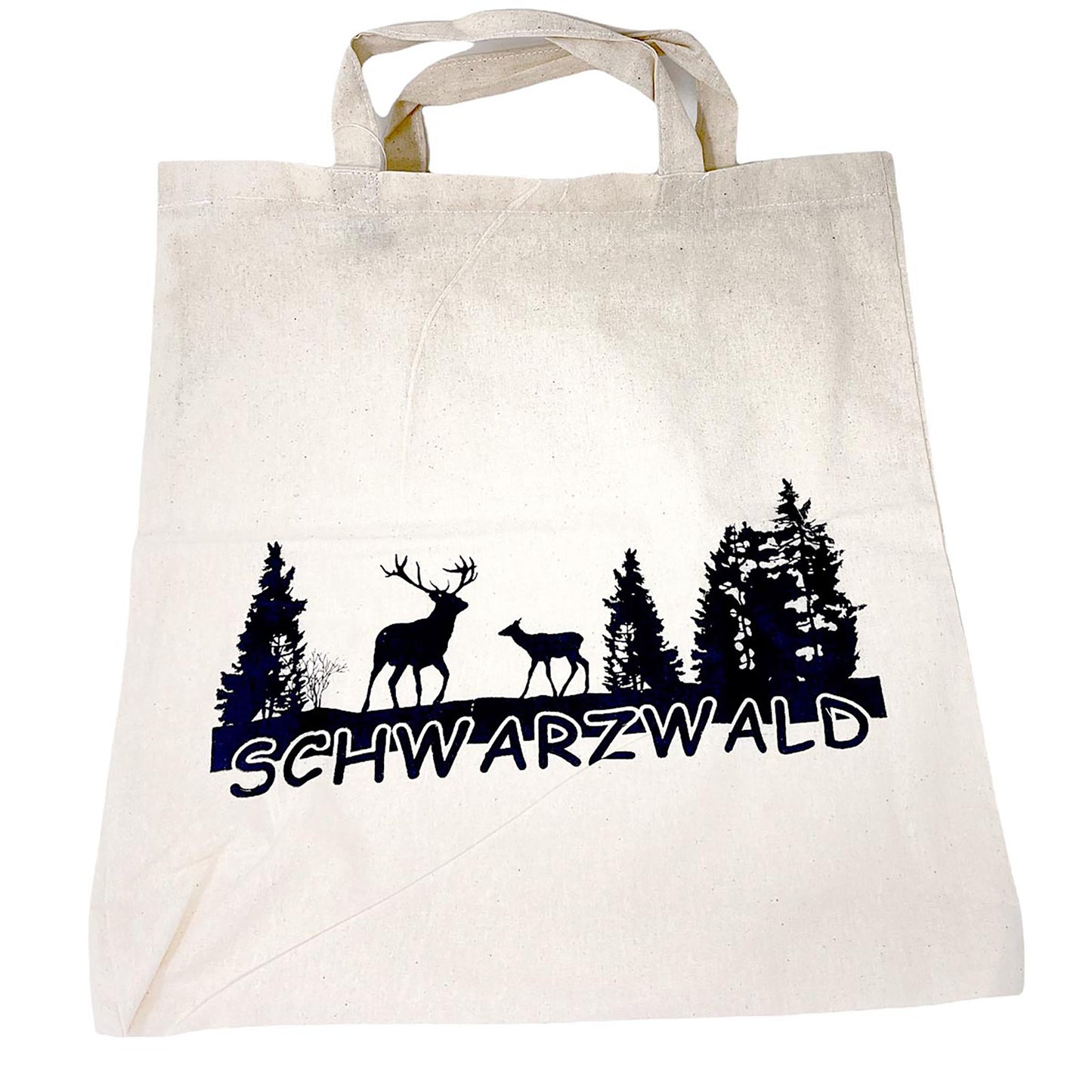Nachhaltige Baumwolltasche aus 100 % Baumwolle – 38x42 cm großer Stoffbeutel mit schwarzem Schwarzwald-Aufdruck (Hirsch, Reh und Tannenwald), freigestellt auf weißem Hintergrund.