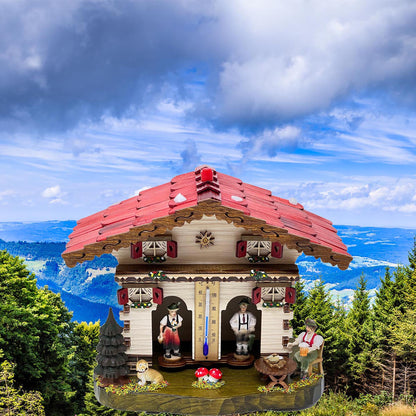 Original Schwarzwälder Wetterhaus aus Holz mit integriertem Thermometer – Traditionelle Wetterstation mit Trachtenfiguren vor einer malerischen Schwarzwald-Landschaft mit Tannen und Bergen.