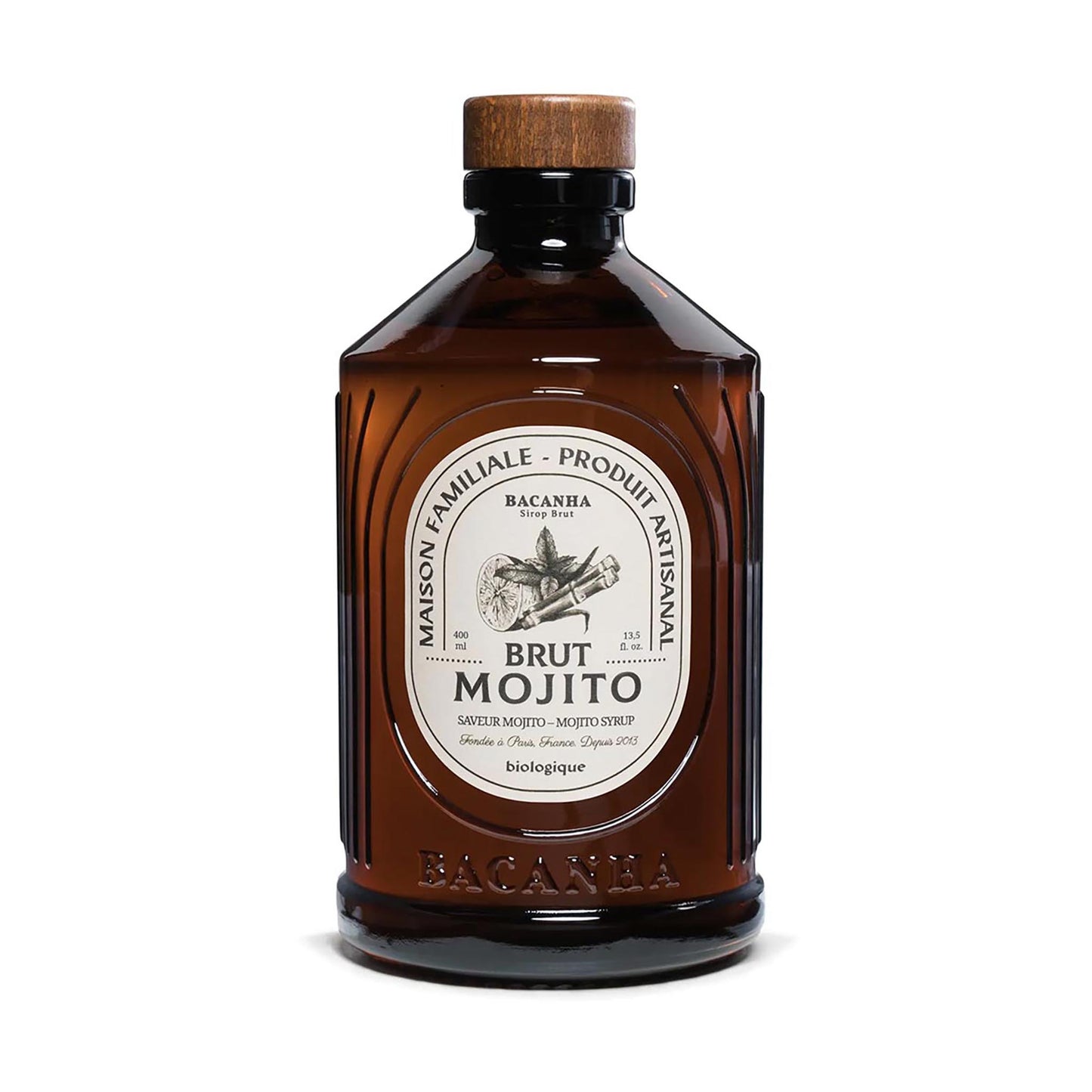 Bacanha Sirop Brut de Mojito Bio 400 ml, französischer Bio-Mojito-Sirup in brauner Glasflasche mit Holzverschluss, klassisches Etikett, freigestellt auf weißem Hintergrund