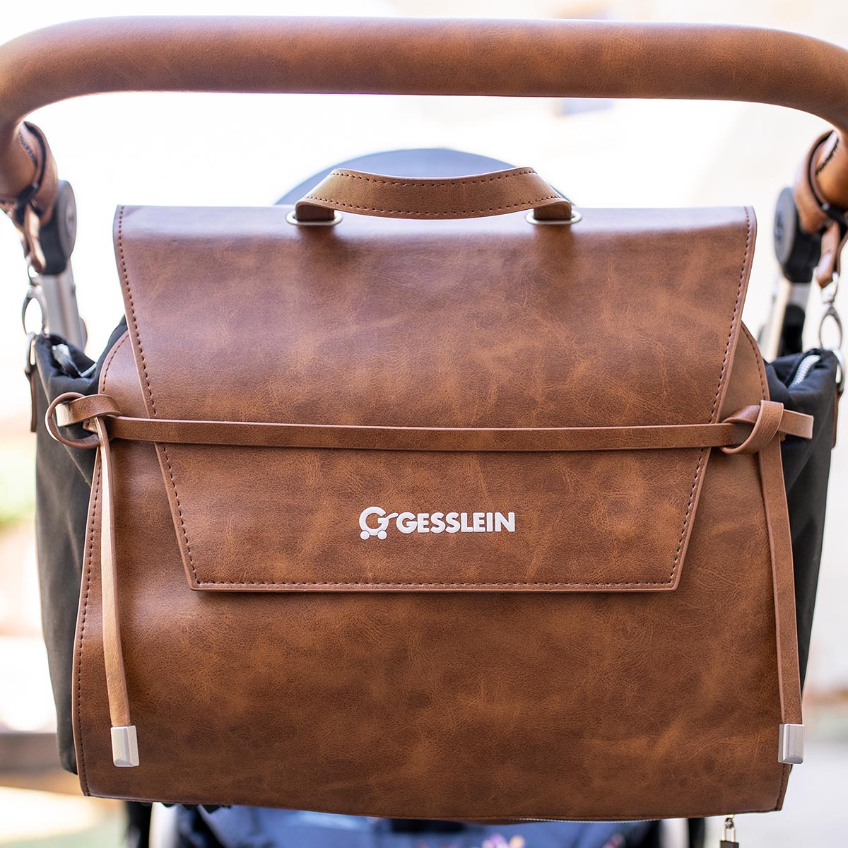 GESSLEIN Wickeltasche No. 4  Rucksack Tasche Beides in einem durchdachte Fächerabteilung