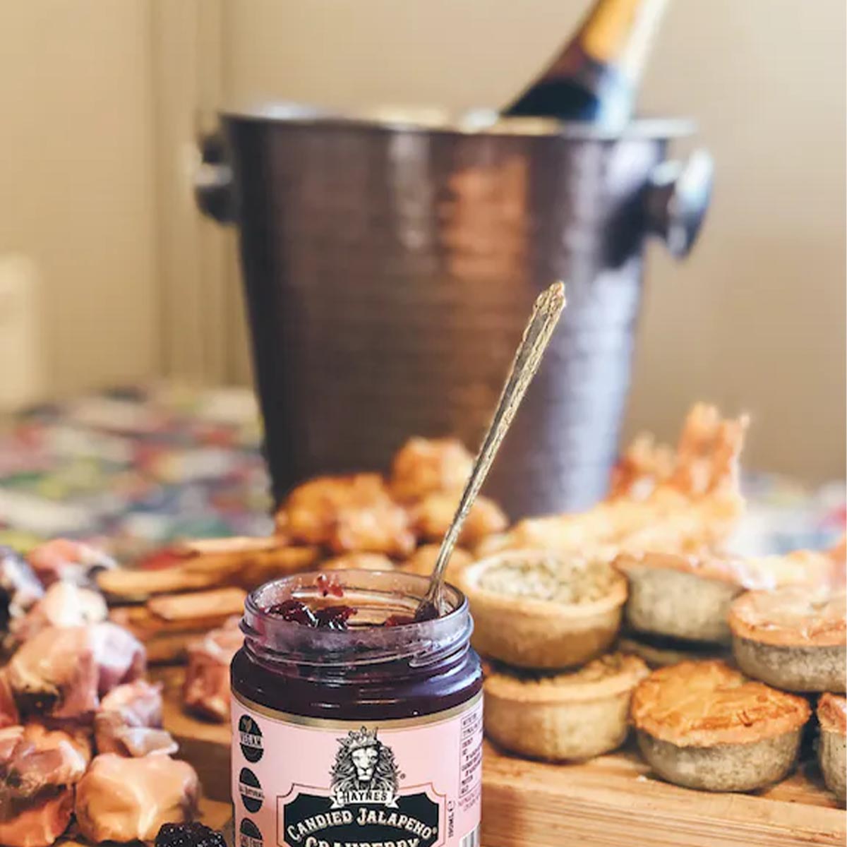 Haynes Gourmet Candied Jalapenos 3er Set Winter Bundle SCHARF - Winterliche Geschmacksexplosion für Feinschmecker