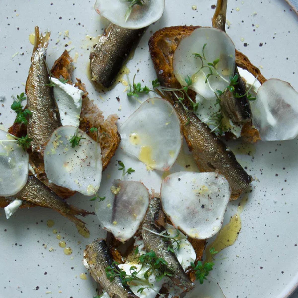 FANGST BRISLING No. 2 - Geräucherte nordische Sardine mit dänischem Rapsöl!