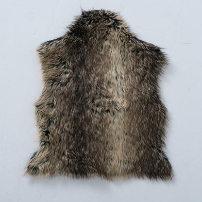 FeineHeimat Deko Fell "Lesko" Kunstfell  Bettvorleger Läufer 43 x 35 cm