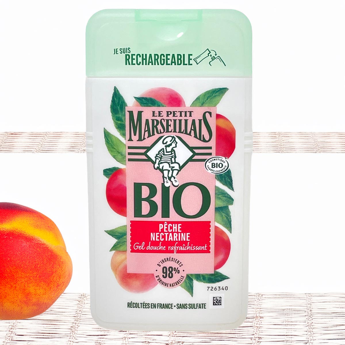 Bio-Duschgel „Le Petit Marseillais Pêche Nectarine“ – 250 ml Flasche mit Pfirsichmotiv, 98 % natürliche Inhaltsstoffe, sulfatfrei, nachfüllbar, zertifiziert nach COSMOS ORGANIC, französisches Pflegeprodukt