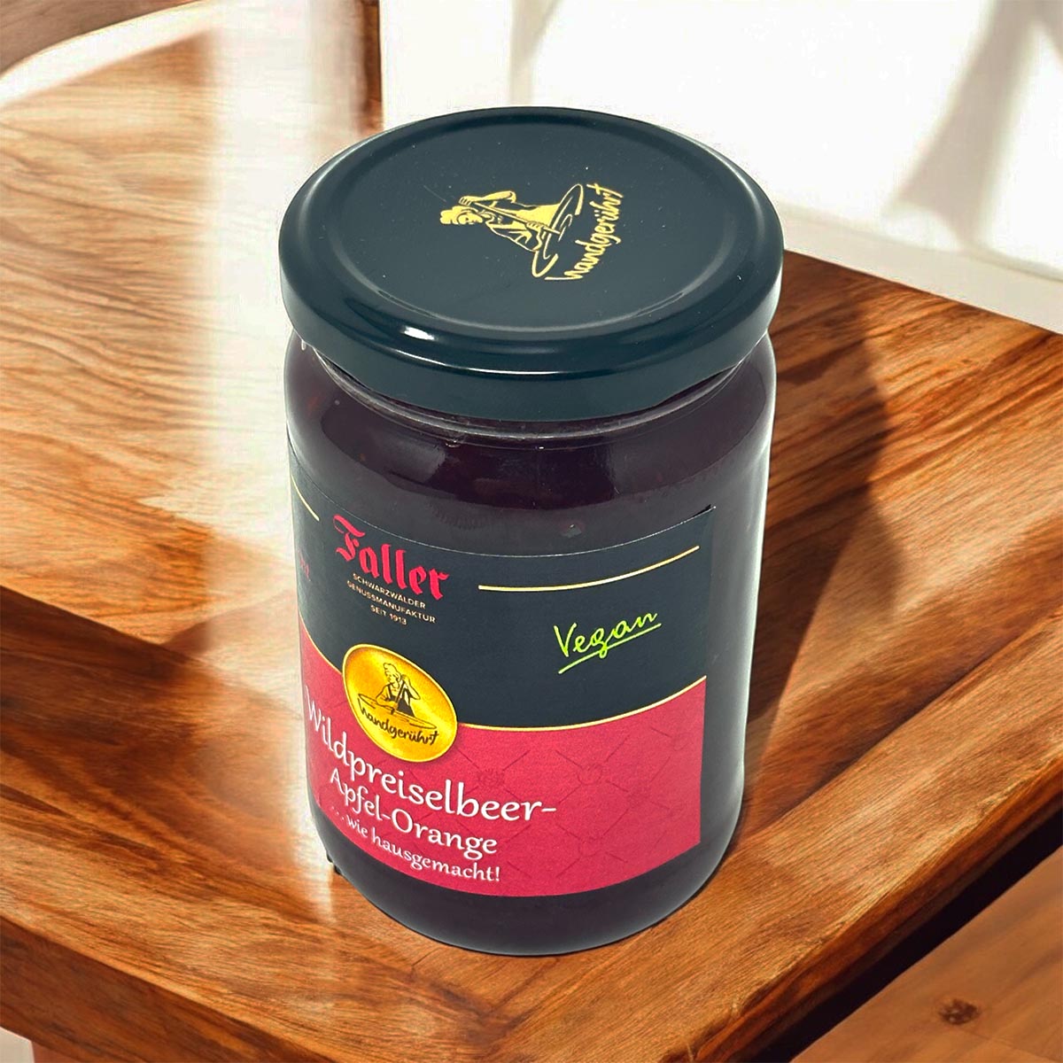 Faller Wildpreiselbeer-Apfel-Orangen Konfitüre – Hausgemachter Genuss aus dem Schwarzwald