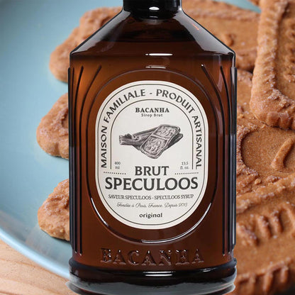 Bacanha Sirop Brut de Speculoos Bio – französischer Bio-Spekulatius-Sirup in Glasflasche, arrangiert mit knusprigen Spekulatius-Keksen