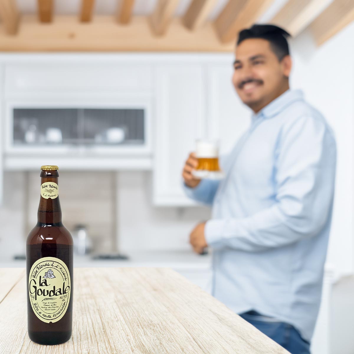 La Goudale Lagerbier: 0,75L Starkbier aus Nordfrankreich, 7,2% Alkohol