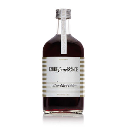 Entdecke die Intensität: Faude Feine Brände Sauerkirsch Likör 0,35L 24% Alkohol