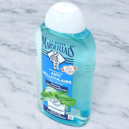 Le Petit Marseillais Anti Schuppen-Shampoo mit pflanzlichen Ölen für normales Haar