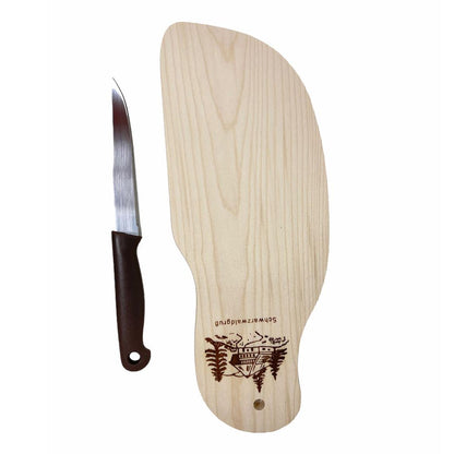 FeineHeimat Schneidbrett "Schwarzwaldgruß" inkl. scharfem Messer 28 x 11 cm