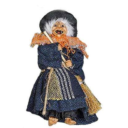 FeineHeimat Fantasy Schlüsselanhänger Schwarzwald Hexe, 11cm