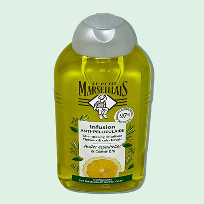 Le Petit Marseillais Anti-Schuppen-Shampoo mit pflanzlichen Ölen 3 x 250 ml